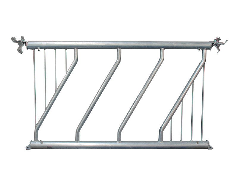 High Rigidity Cattle Feed Barriers Gates , Locking Yoke Feed Barriers
