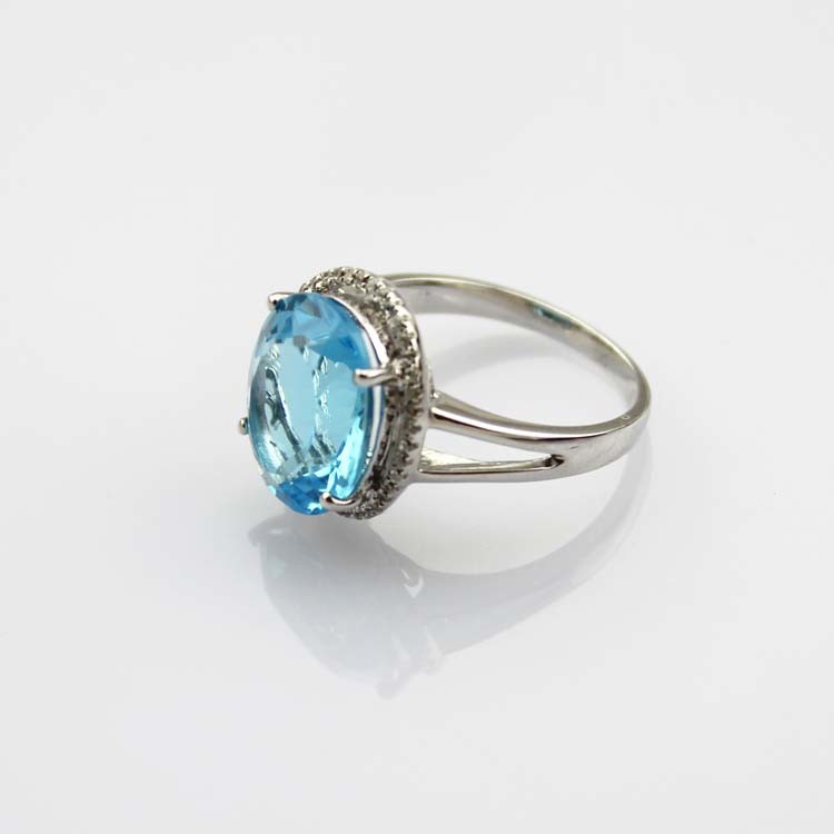 Gemstone Jewelry 925 Silver with 10mmx12mm Oval Blue Cubic Zircon Ring (R230)