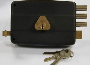 Quality 540.12M Security Rim Lock / Outdoor Rim Lock Round Bolt With Brass Latch wholesale
