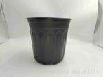 Series 8 Black plastic plant pot BN210