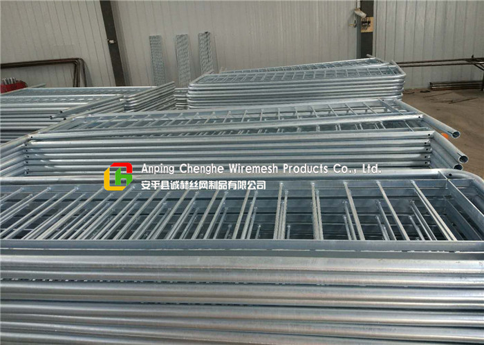 48 X 3mm Carbon Steel Metal Safety Fencing , Building Steel Security Fencing