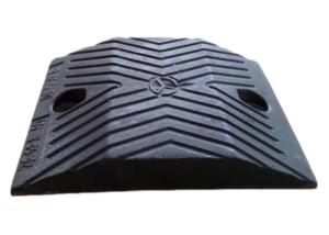 Quality Over 30 Tons RubberLoad Bearing Steel Traffic Safety Speed Hump wholesale