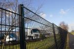 656 868 Mesh Fence Panels , Low Carbon Wire Steel Galvanized Welded Fence