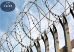 High Security Concertina Razor Barbed Wire Wire Easily Installed In Lawn