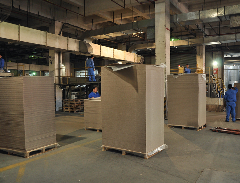 Specialty sheet and roll 100% recycled paper 360gsm 420gsm core board paper