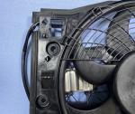 6454 6922 554 BMW Radiator Fan Assy Plug E46 Auto Engine Parts