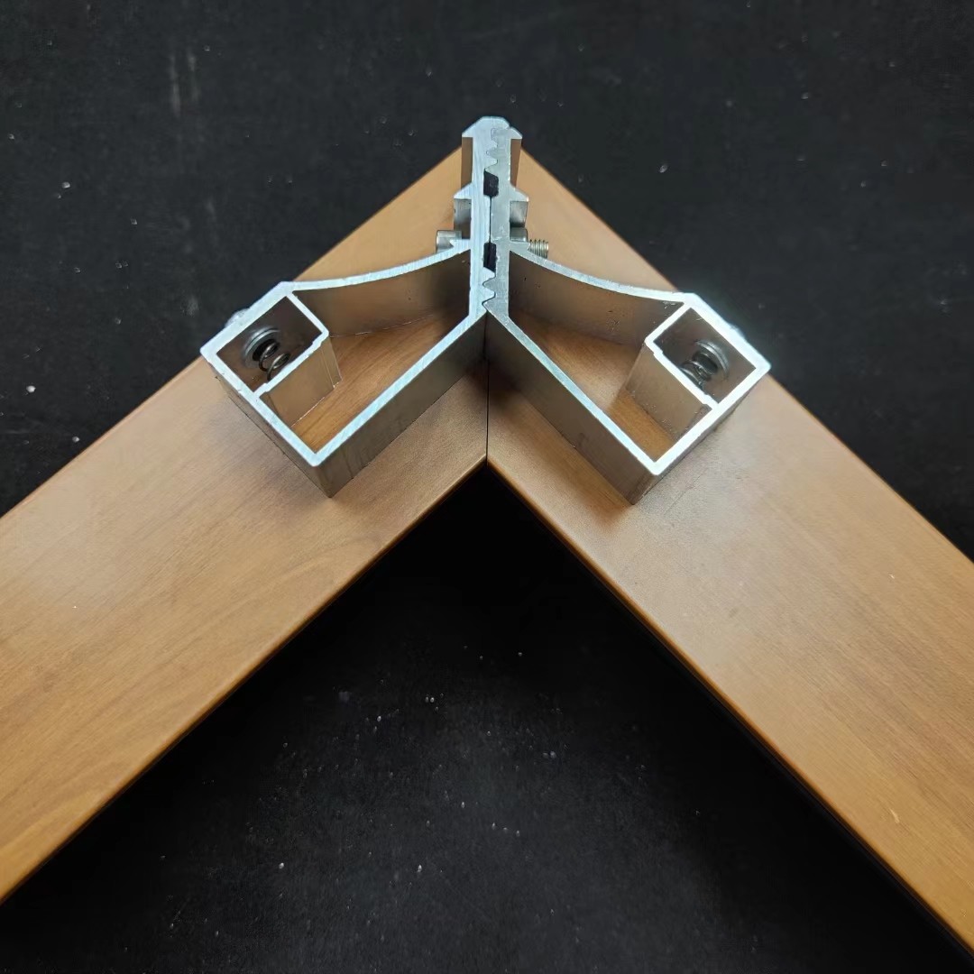Aluminum Profile Corner Connection For Window 39*60*2 Original Color Aluminum Window Corner Joint