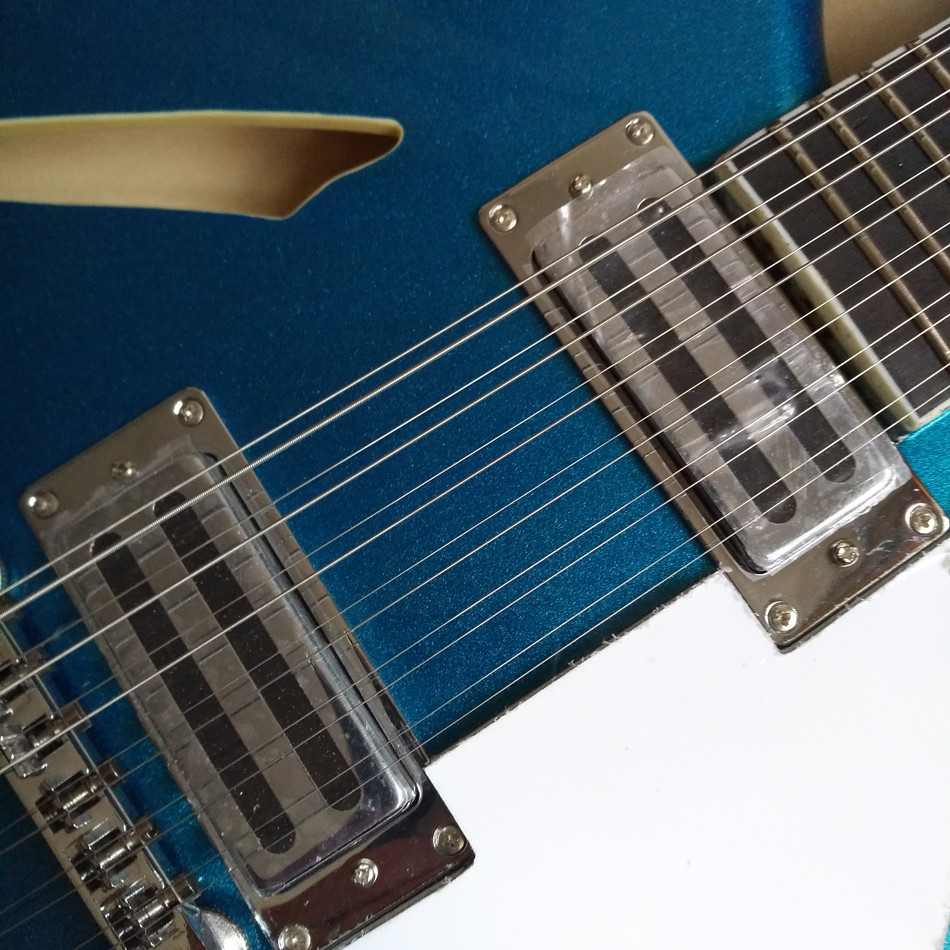 2018 Best Bass Top quality 12 strings Hollow body Electric Bass guitar in Metallic blue color, Chrome hardware