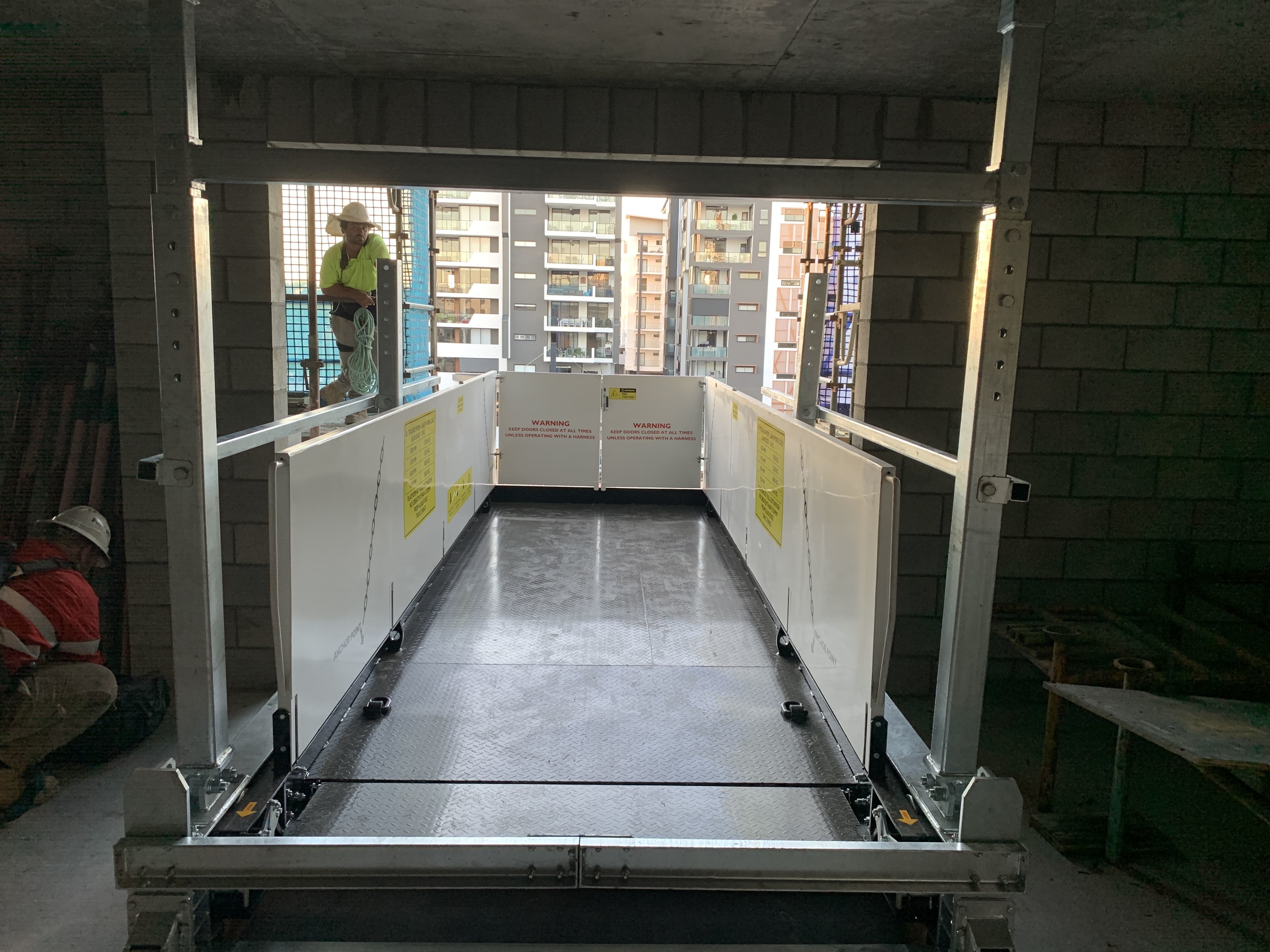 Material Transport Retractable Crane Loading Deck 3.2m Width MLP3200