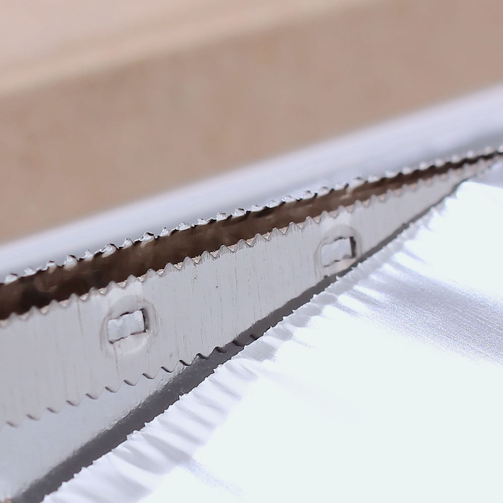Customized Width Silver Aluminum Foil Roll for Kitchen Cooking and Chocolate Wrapping