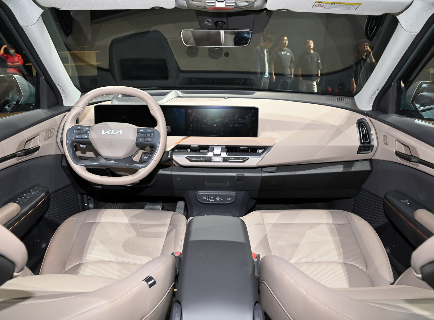 2024 KIA EV5 530 2WD Mini SUV Pure Electro Auto for Adults Single Drive Motor 218 Total Horsepower