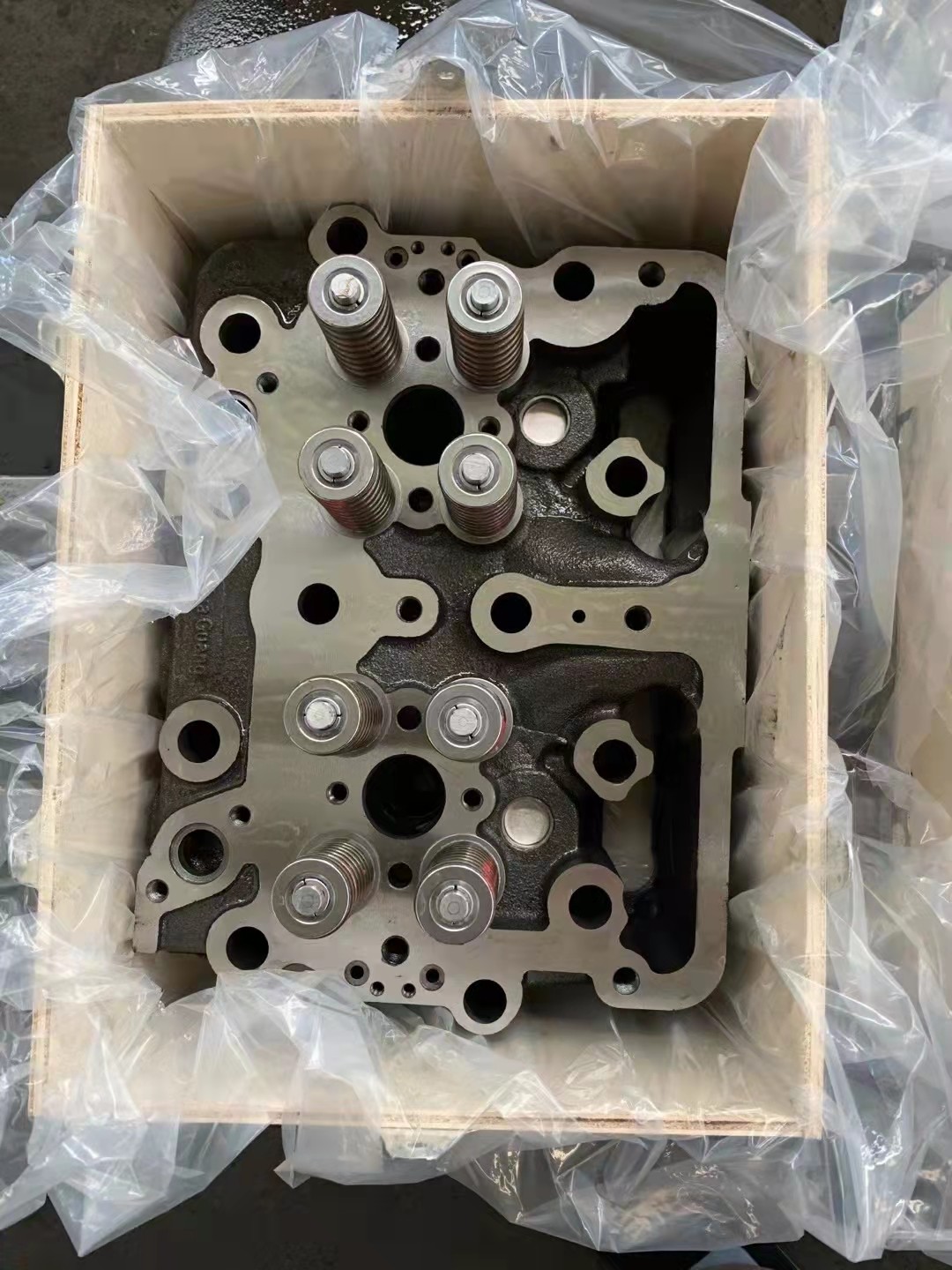 Diesel Engine Cylinder Heads Complete For Cummins NT855 Marine Engine
