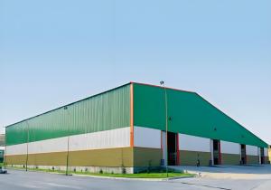 Quality Sturdy Prefabricated Agricultural Buildings Steel Agricultural Barn Easy Accessibility wholesale