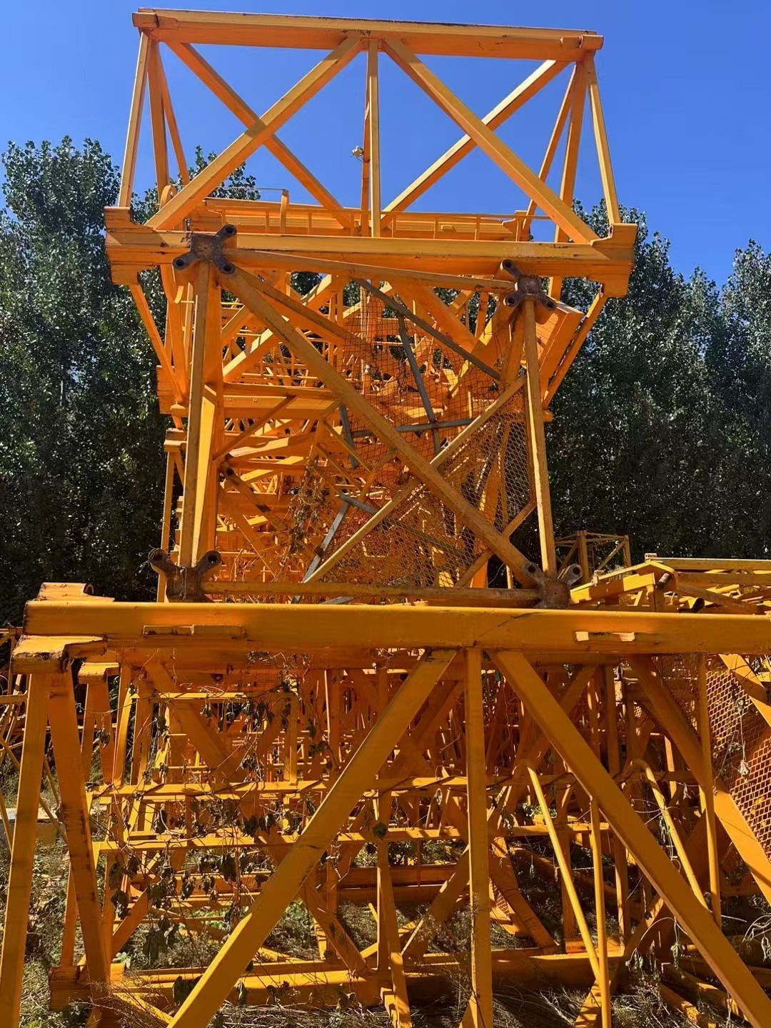 DAHAN 6015-6 Professional Construction Tower Crane 60m Arm Length 40m Height 6 Ton Lifting Capacity
