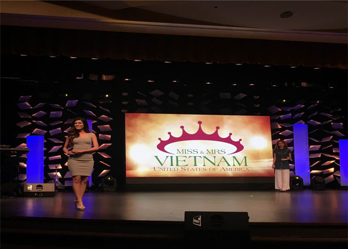 SMD2121 Moveable Rental LED Display P4.81 420w/M2 1R1G1B SMT