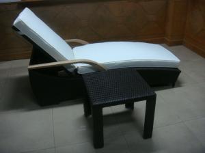 Quality Comfortable Foldable Black Rattan Sun Lounger For Indoor Pool wholesale