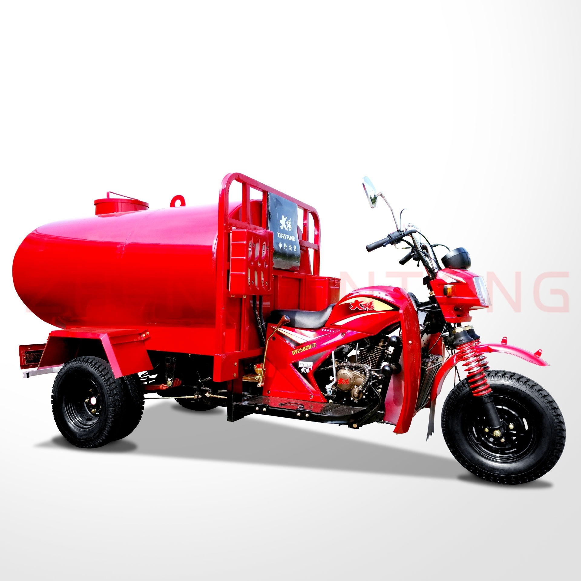 DAYANG African hot 250cc water tank tricycle with iron cabin and water-cooling engine