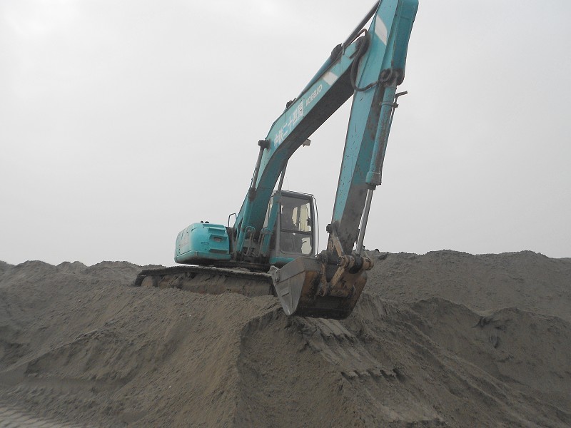 Original Turbo Used Kobelco Excavator SK200 - 6 Earth Moving With Hammer