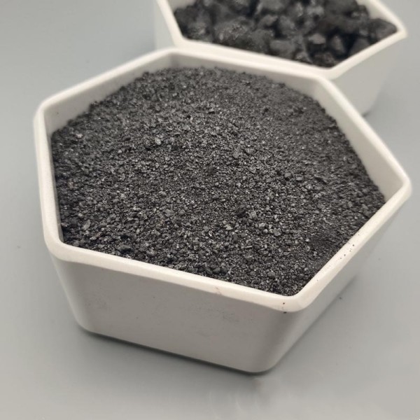 Graphitized Petroleum Coke 3-5mm Carbon Raiser Good Pet Coke GPC
