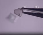Colorless mono CVD Lab Grown Diamonds Single Crystal Optical Prism 2x2x1mm