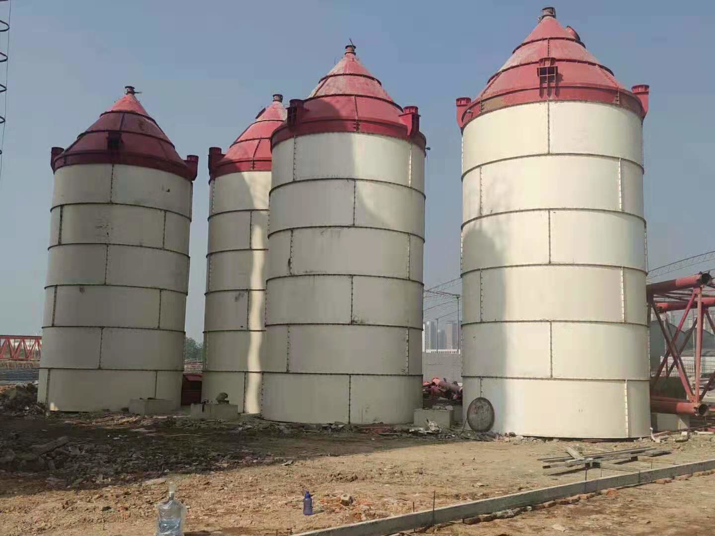 Durable Batching Plant Cement Silo 50 t-1000 t Customized Color Long Service Life