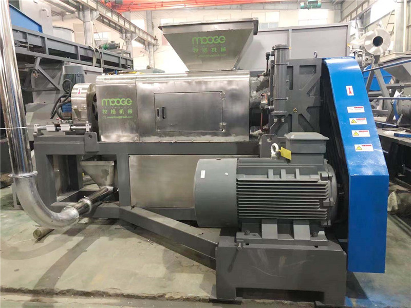 PP PE Plastic Recycling Washing Machine 200kg/H Plastic Scrap Dryer Machine