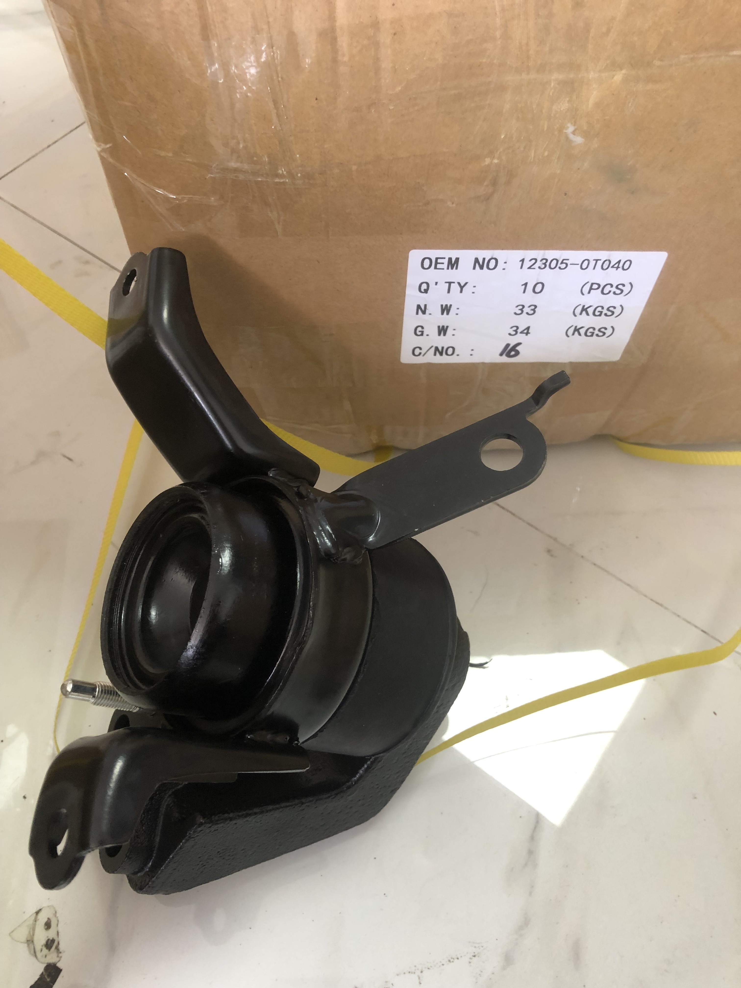 123050T040 123050T030 Engine Mounting Motor For Toyota Corolla E12