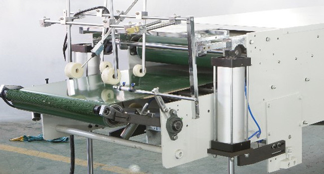 Carton Auto Folder Gluer Machine For Paperboard Pasting Gluing