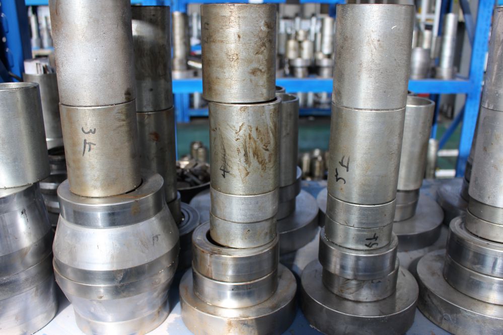 8Kg Z C Purlin Roll Forming Machine Full Automatic Steel Frame