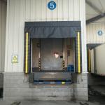 Industry Durable Loading Dock Seals Dock Shelters Warning Stripe