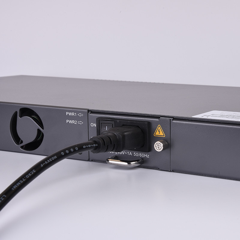 10GE SFP+ UPLINK FTTH 1U 19 INCH Fiber GPON 4 Port OLT
