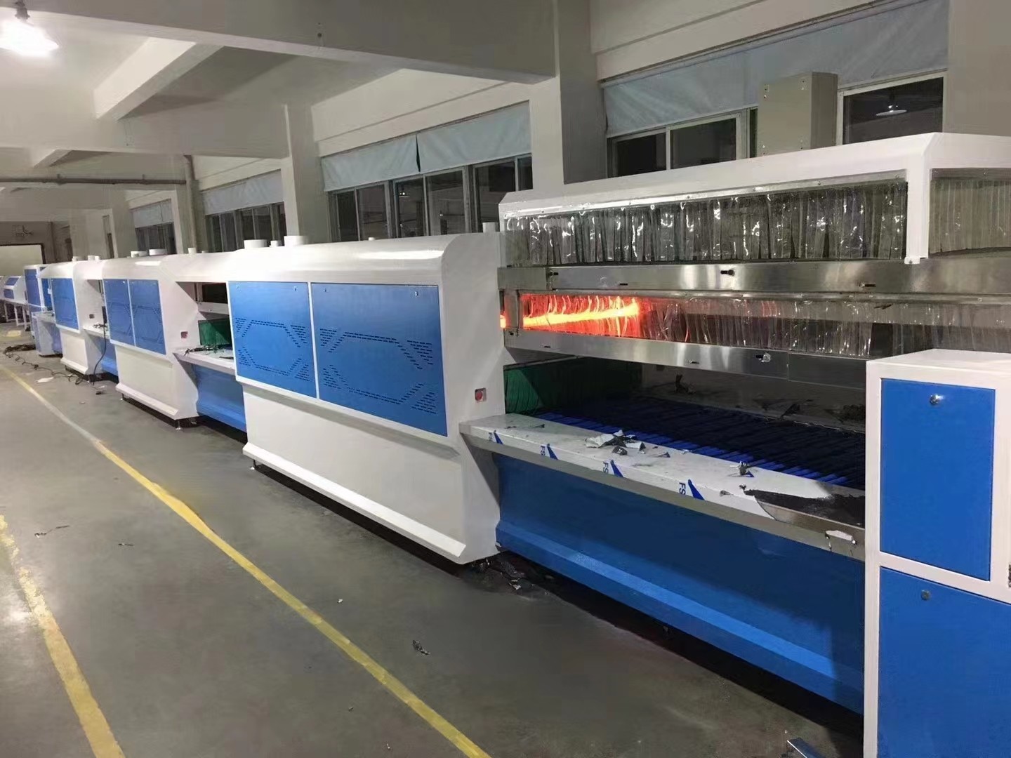 Customzed Double Layer Shoe Production Line Automatic Shoe Assembly Line With Infrared Oven