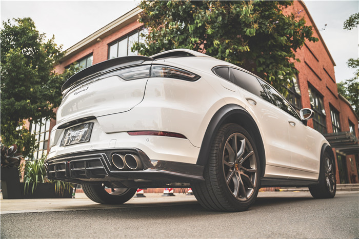 The New Product for Cayenne Carbon Fiber Body Kit for Cayenne Front Shovel Back Lip Spoiler