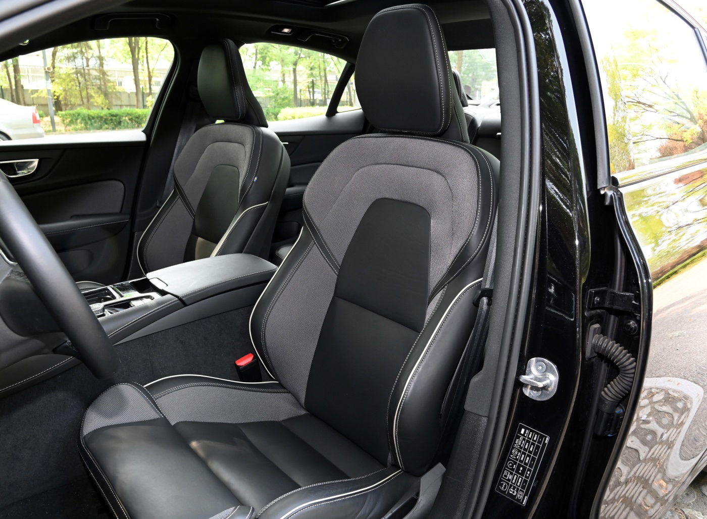 High Speed Cars Long Range Hybrid Vehicle Gasoline 0km Used Cars For Made In Volvo S60 Energy Vehicle