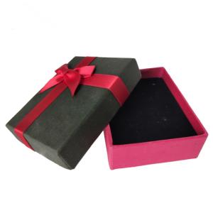 Quality Custom Cardboard Lid Cosmetic Packaging Boxes Recycled Materials wholesale