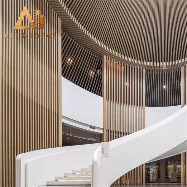 Linear aluminum ceiling
