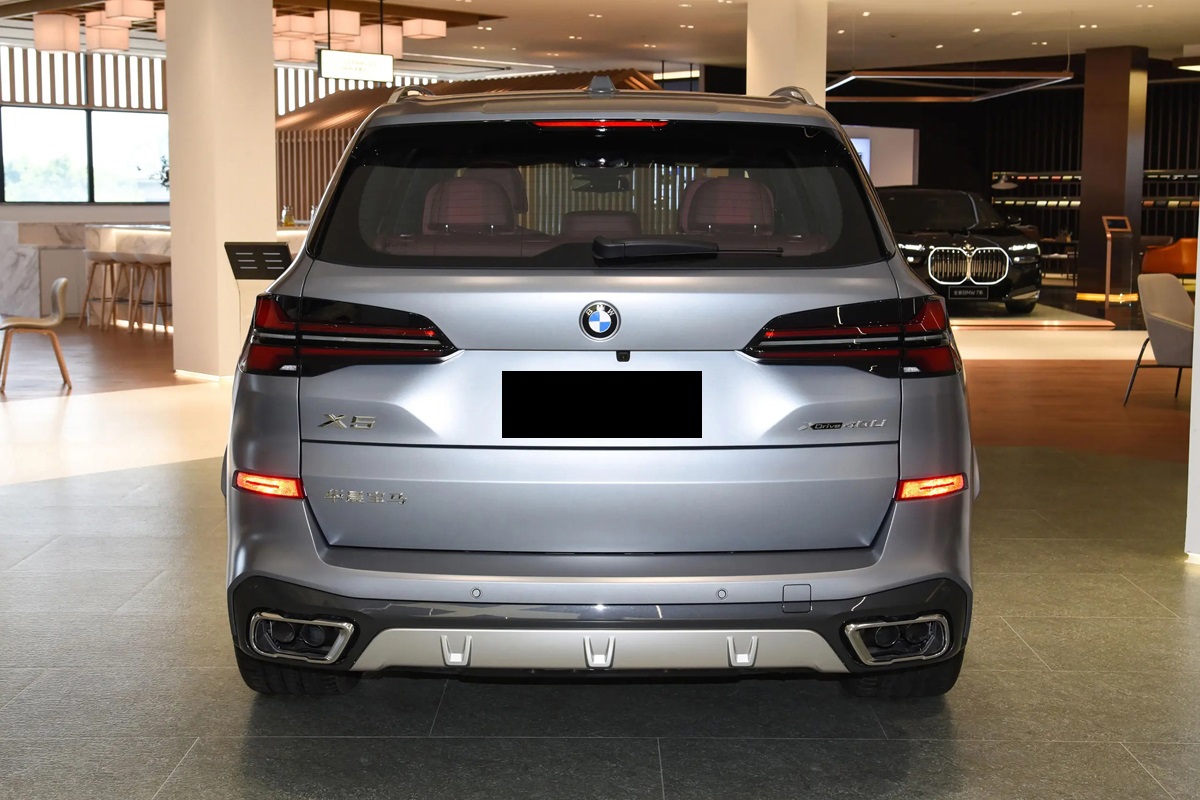 BMW X5 Mild Hybrid Used Car 5 Doors 5 Seats 3.0T L6 48V Sports SUV 250km/h Multi-function Steering Wheel