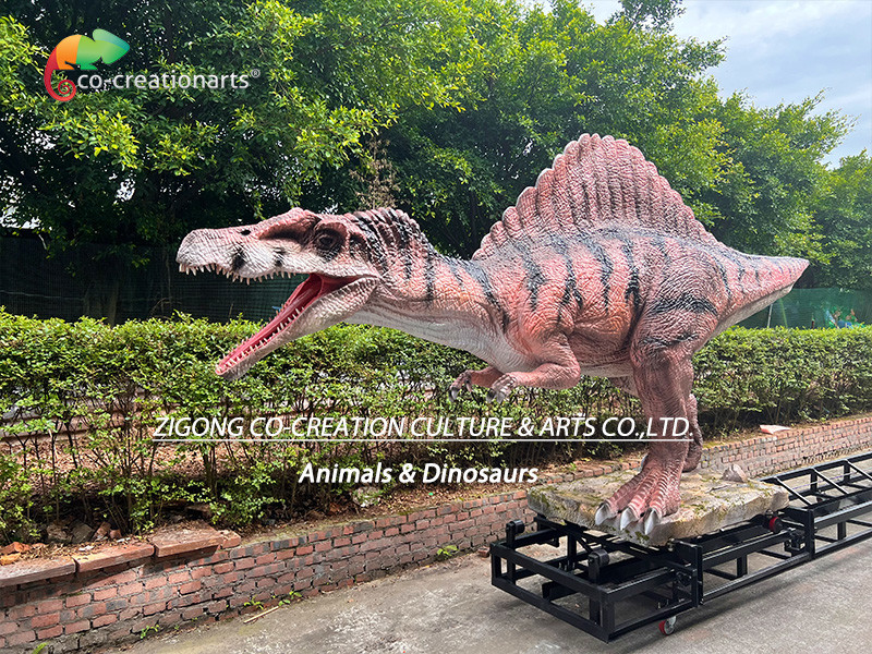 Animatronic Spinosaurus Simulated Dinosaurs With 15m Track For Theme Park Attraction