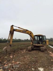 Quality Used komatsu pc120-6 pc200-6 pc200-7 pc300-6 pc300-7 excavator for sale wholesale