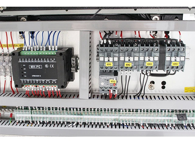 YH-101A Import Automatic Carton / Case Strapping Machine For PP Straps Pouch Packing Machine