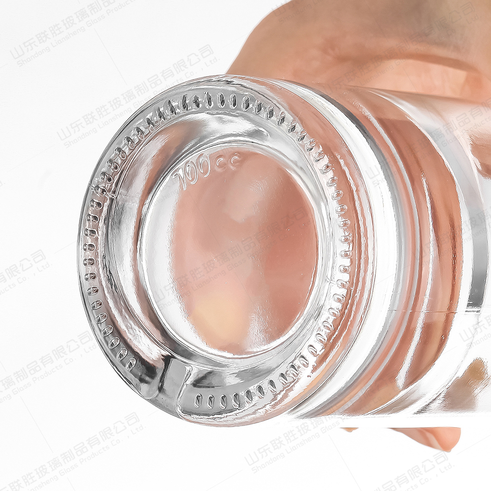 Glass Bottle Transparent Customized Mini 100ml 300ml 400ml for Alcoholic Beverage