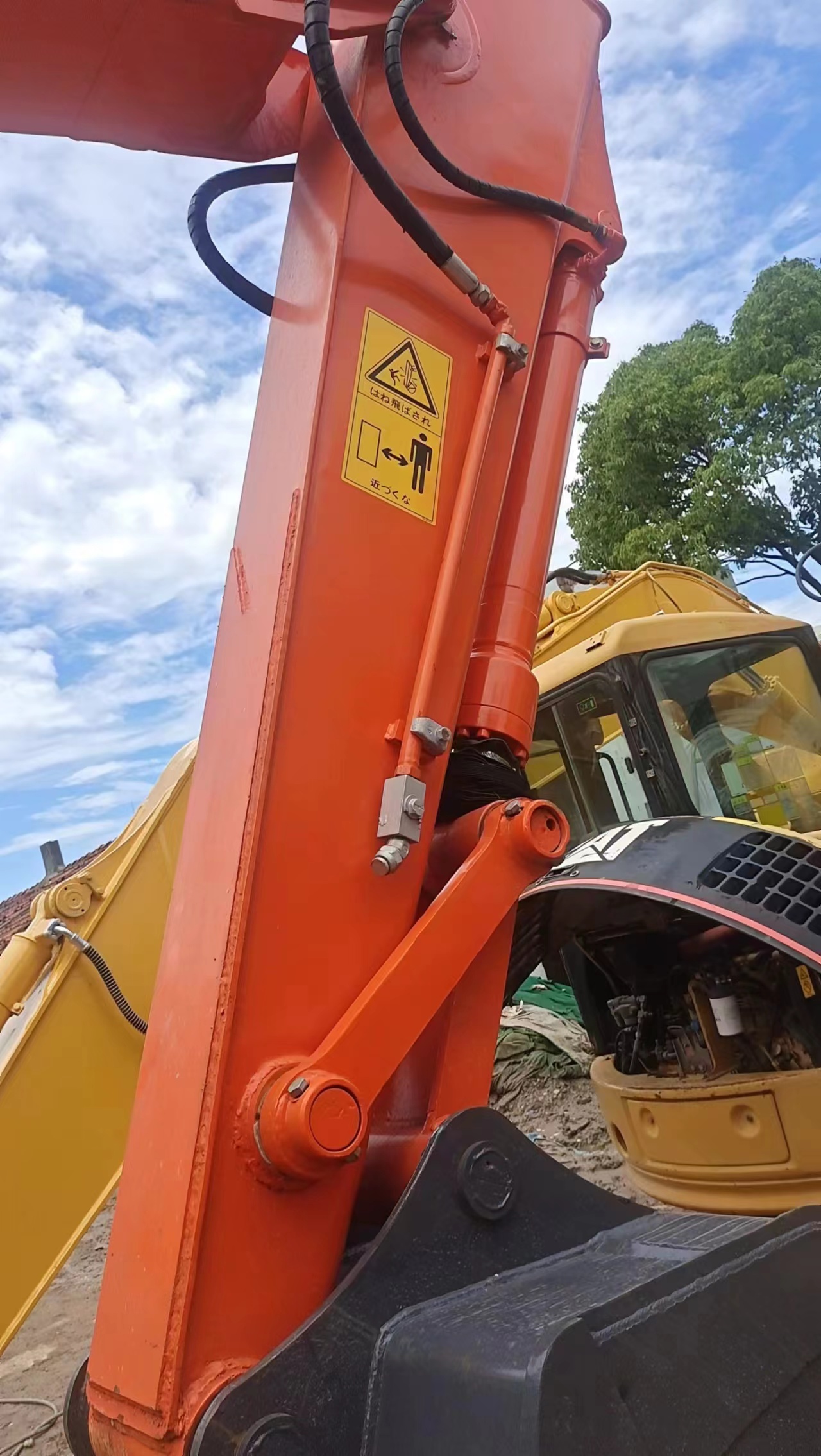 NEW arrivals HITACHI ZX130 digger used excavators Hitachi zx130/second hand crawler excavator Hitachi zx130