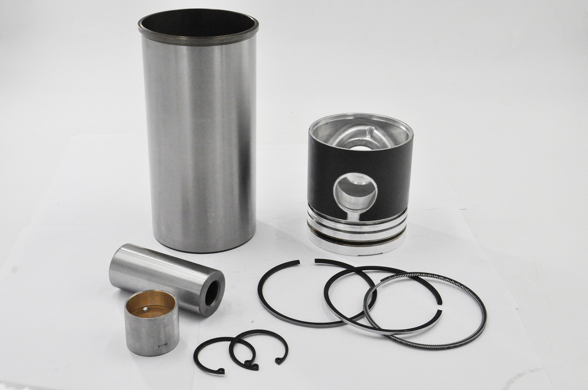Overhaul Kit Doosan Excavator Parts Daewoo De12 Piston Ring Set Liner Kit