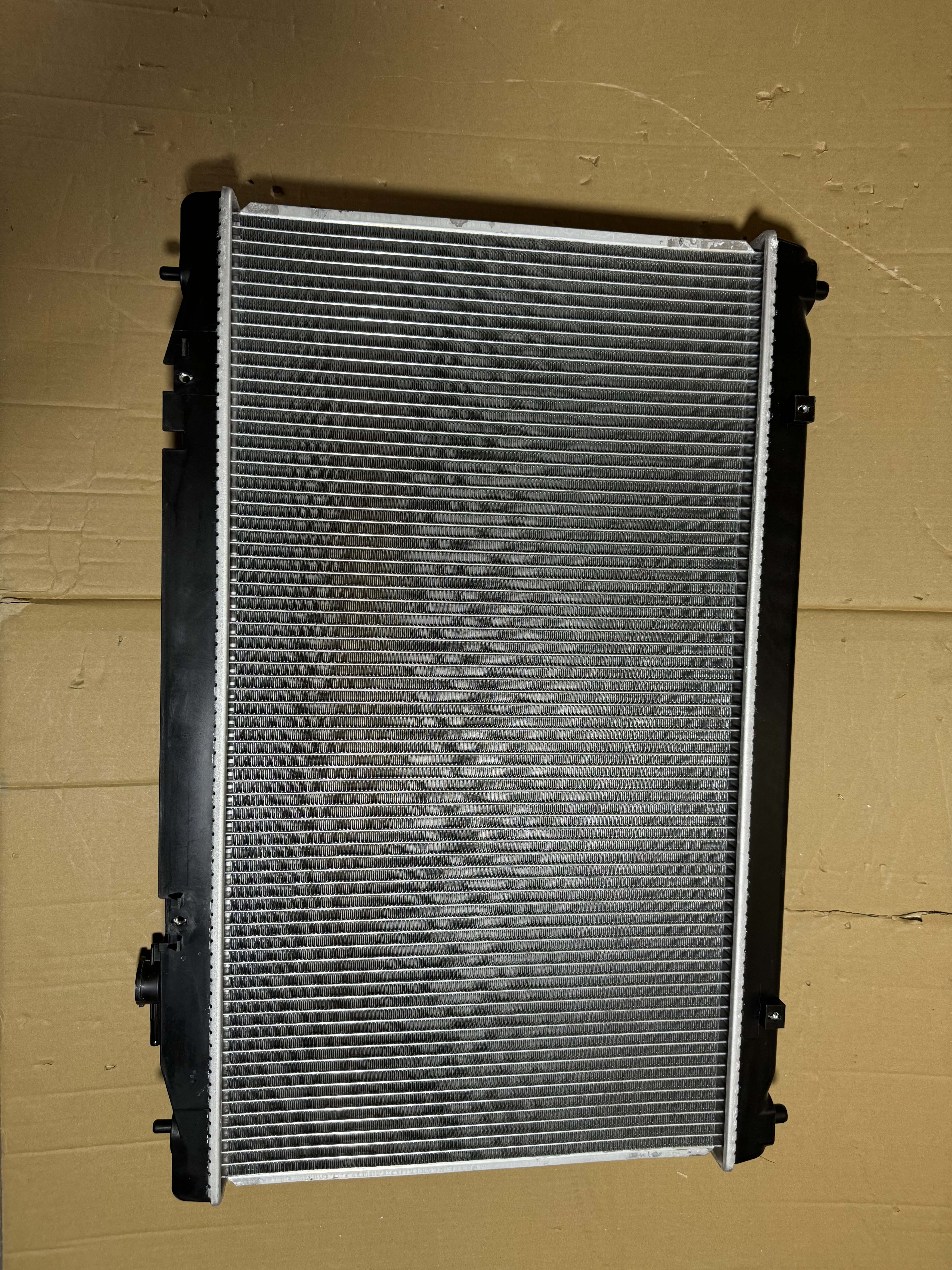 164000H290 164000H291 164000H370 Aluminum Radiator for TOYOTA CAMRY 2.0 2.4 2006-2011
