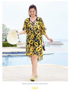 Quality style bikini three-piece swimsuit female blouse sunscreen gather Korean version of the corner hot spring swimsuit wholesale