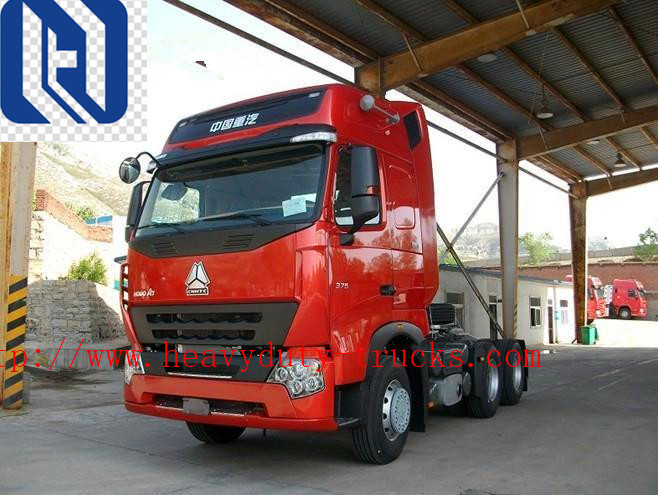 6x4 HOWO7 Sinotruk 102 km / h Prime Mover Truck Tractor Truck For Long Time DistanceTransport with 2 sleepers in cabin