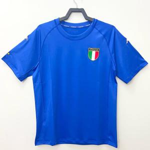 Quality Classic Retro Soccer Jerseys Breathable Fabric Vintage Soccer Shirts wholesale