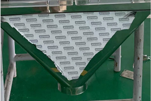 0.8 / 3.0 / 8.0L Hopper Linear Weigher Scale Dosing For Sugar Salt Powder MCU Control System