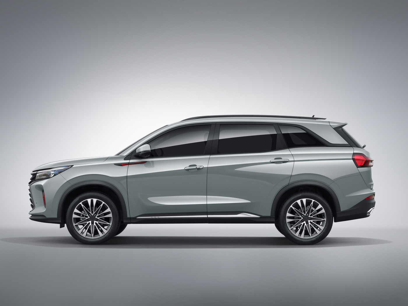 Euro V Gasoline Engine 2023 Dongfeng 580 SUV with Automatic Transmission and Electric Efficiency
