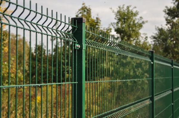 4-5mm diameter hot dipped galvanized wire material pvc coated welded wire mesh